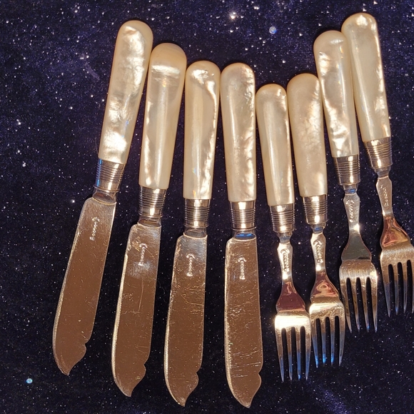 Antique Mother-of-Pearl flatware - Picture 2 of 2